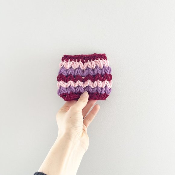 ✨ NWT Disney Hocus Pocus Sarah Sanderson Inspired Cup Cozy | Handmade - Picture 2 of 3